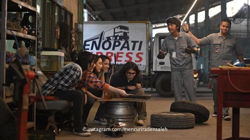 mencuri raden saleh